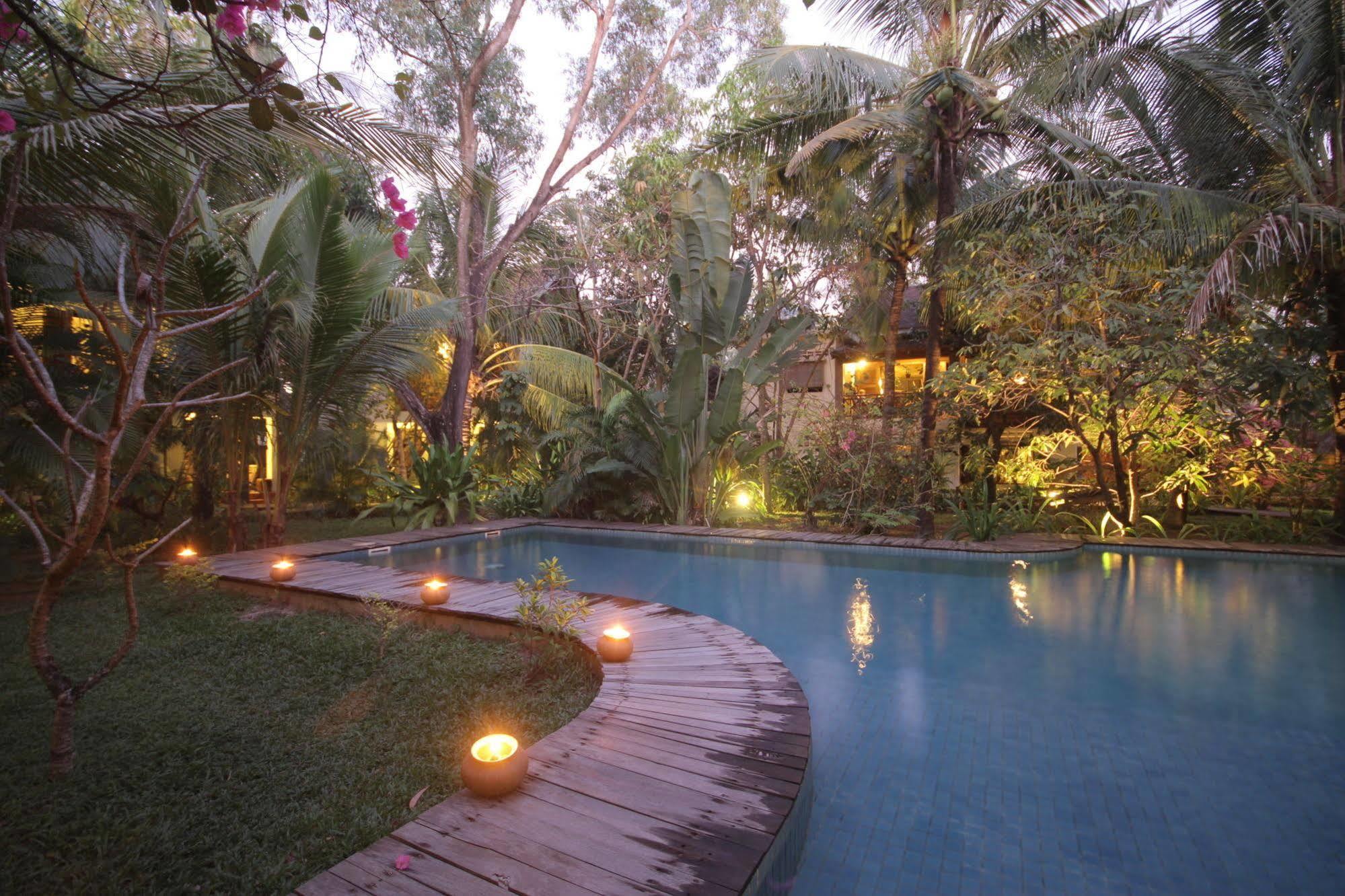 Mysteres D'Angkor Siem Reap Lodge Exterior photo